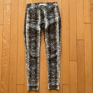 🎉HOST PICK🎉 Redial Premium Denim Collection Snakeprint Skinny Jeans